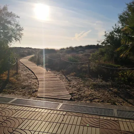 Sea View Apartment, First Line On The Beach, Remote Work Apartment Canet d'En Berenguer